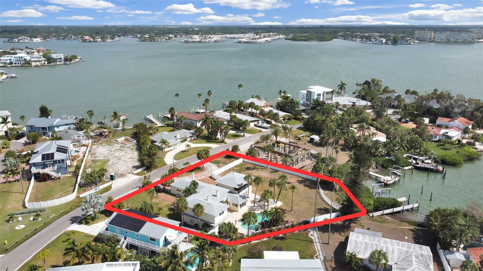 LONE PALM BEACH 3RD ADD - Residential