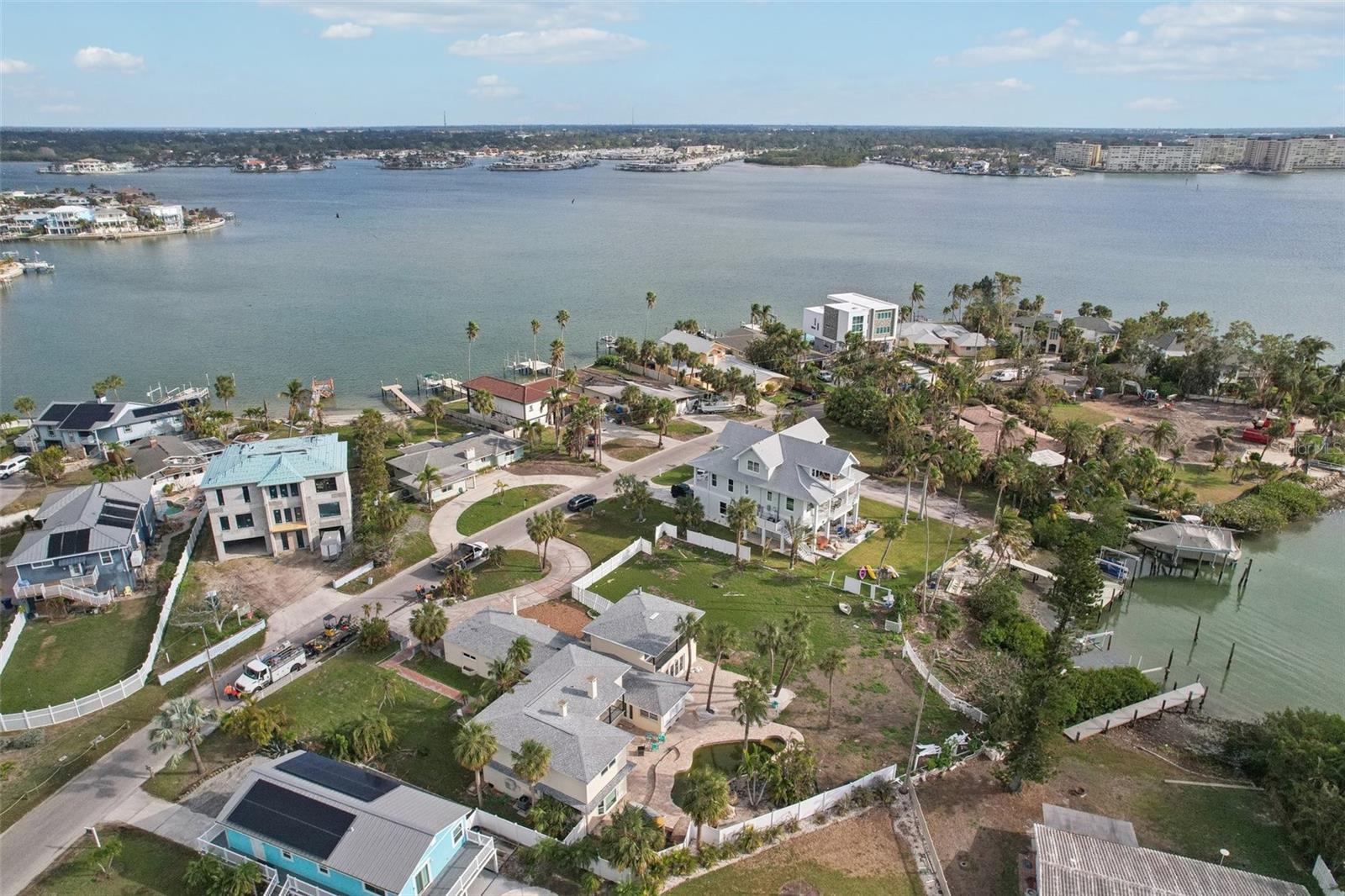 LONE PALM BEACH 3RD ADD - Residential