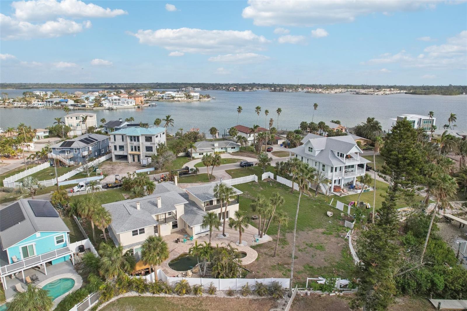 LONE PALM BEACH 3RD ADD - Residential