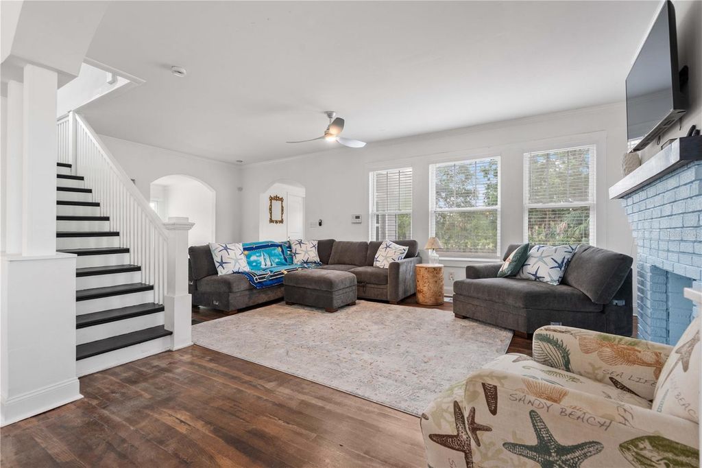 Photo of 2700 10th Street W, Palmetto, FL 34221 (MLS # TB8383184)