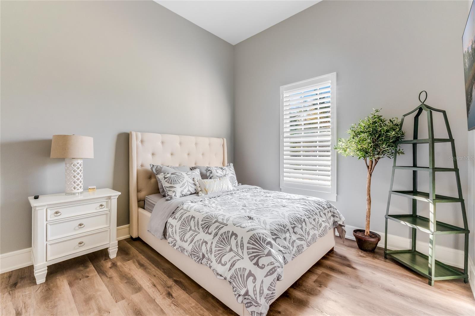 SEMINOLE ESTATES - Residential