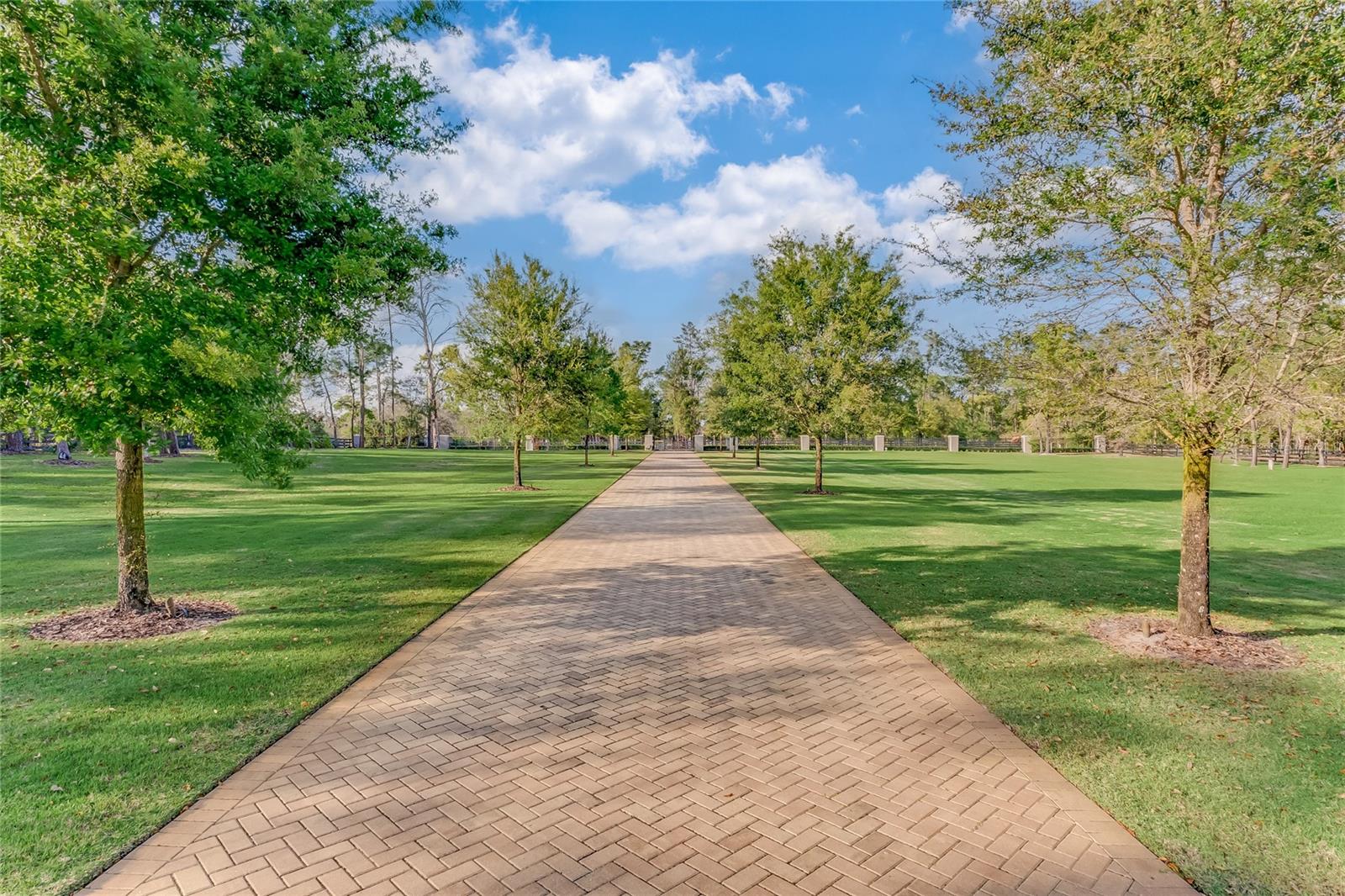 SEMINOLE ESTATES - Residential