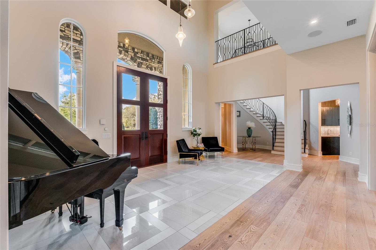 SEMINOLE ESTATES - Residential