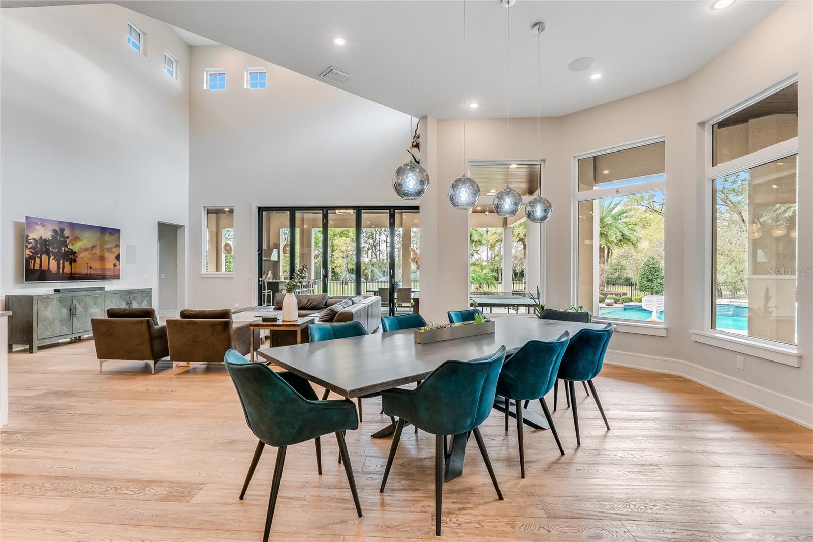 SEMINOLE ESTATES - Residential