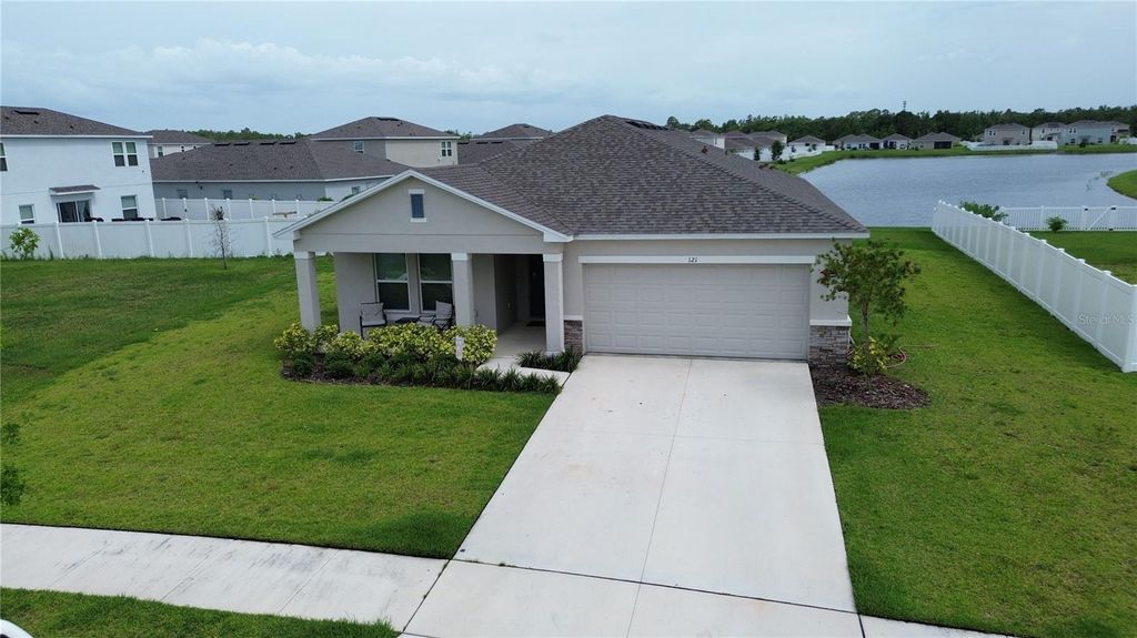 Photo of 121 Citrine Loop, Kissimmee, FL 34758 (MLS # O6326586)