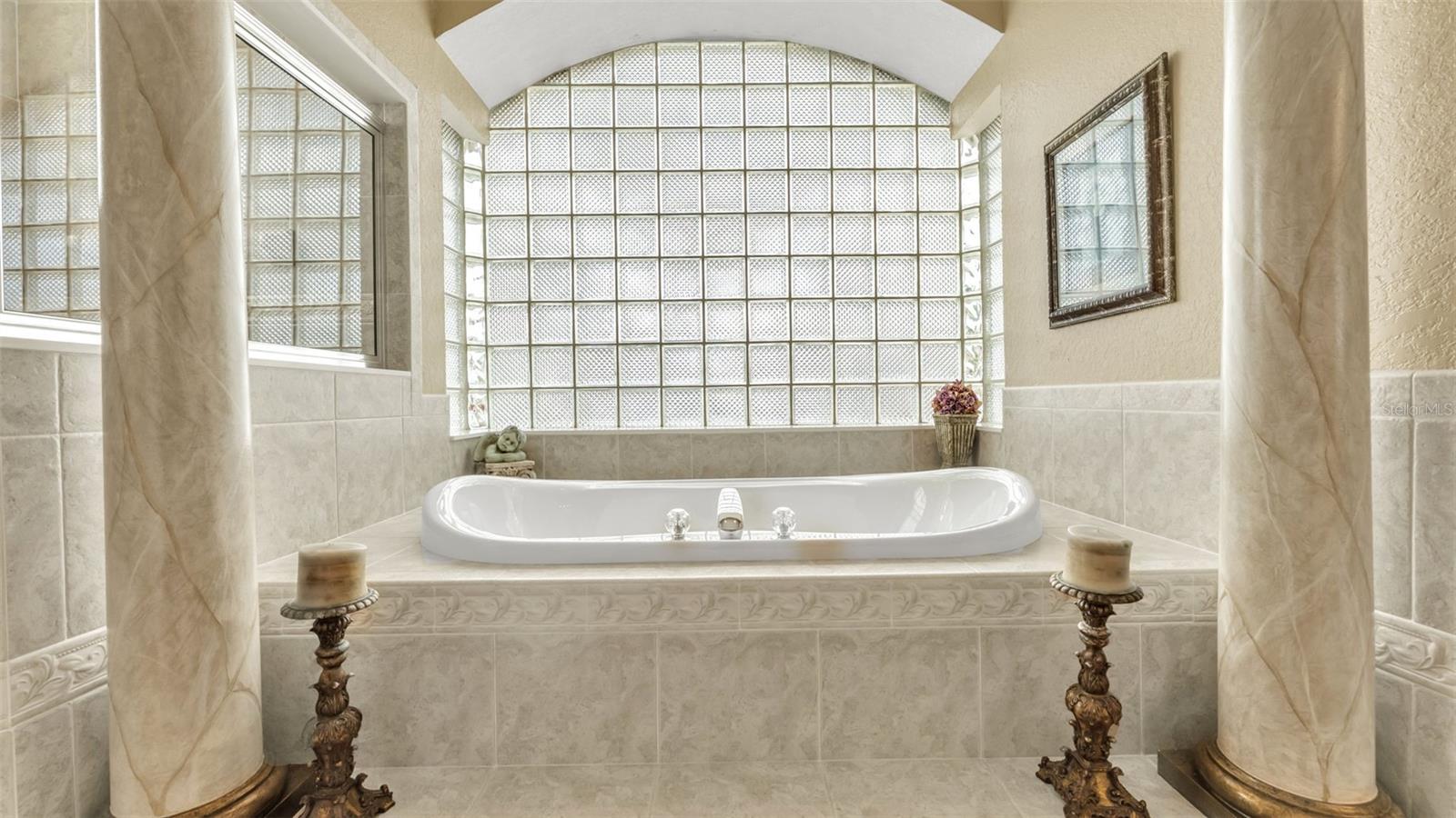 HUNTINGTON HILLS PH 03 - Residential