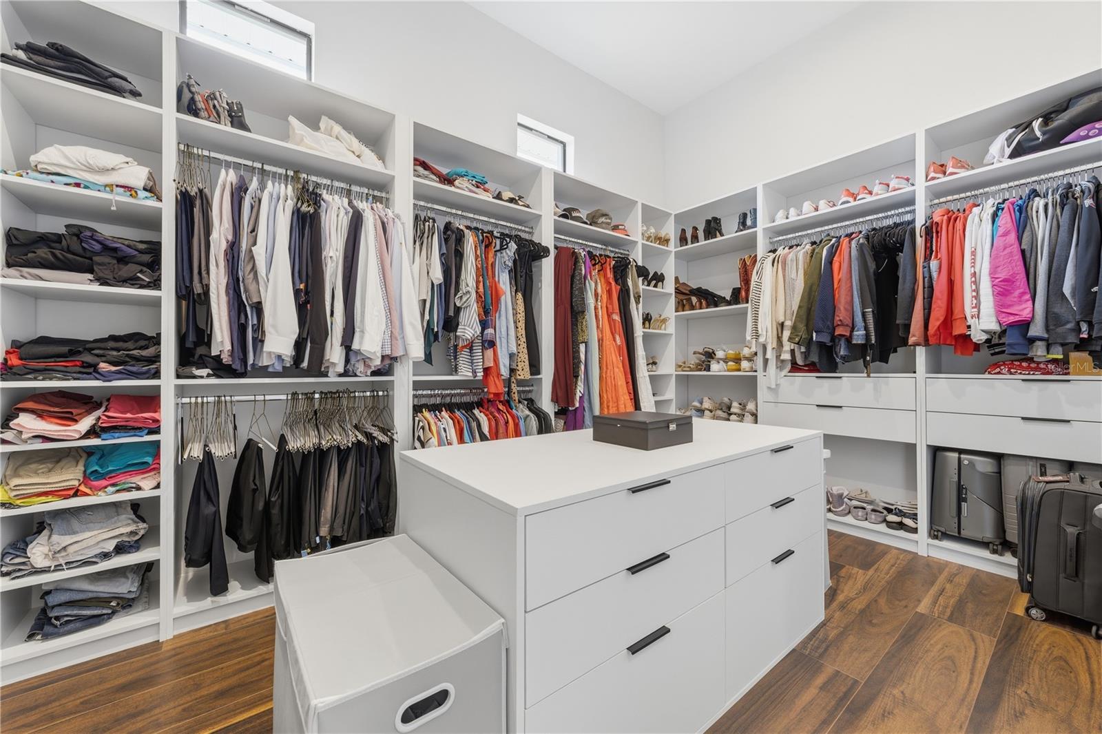 BELLA COLLINA SUB - Residential