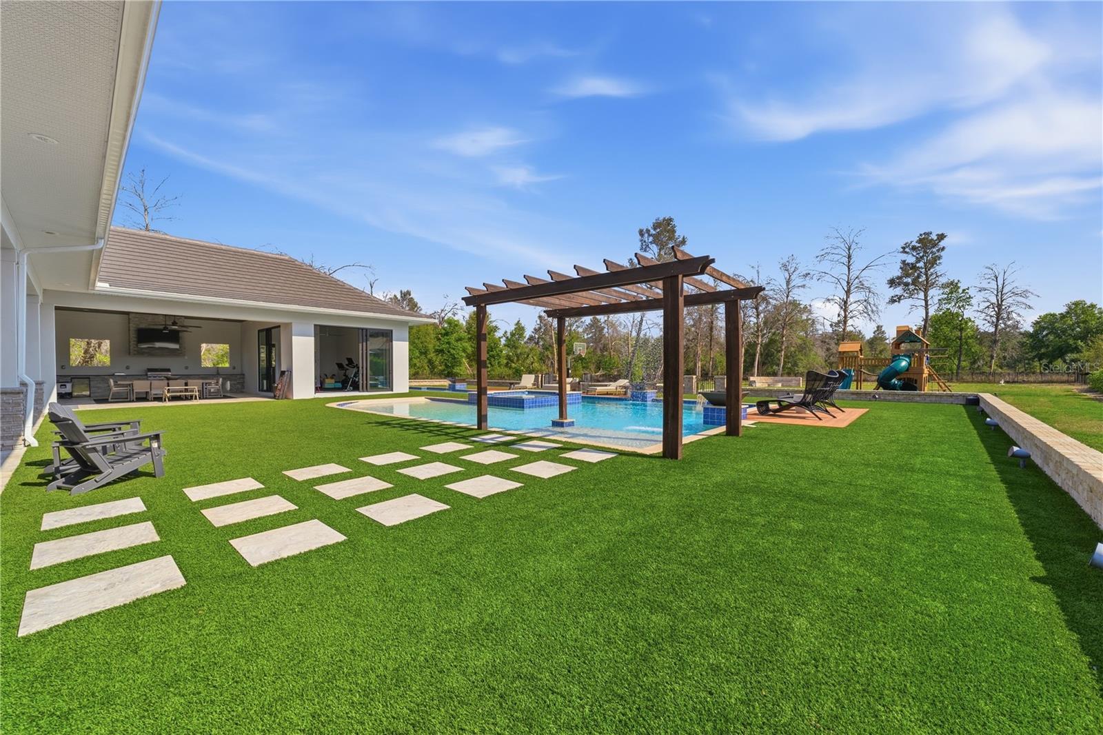 BELLA COLLINA SUB - Residential