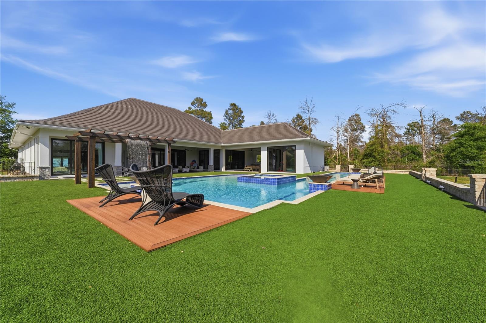 BELLA COLLINA SUB - Residential