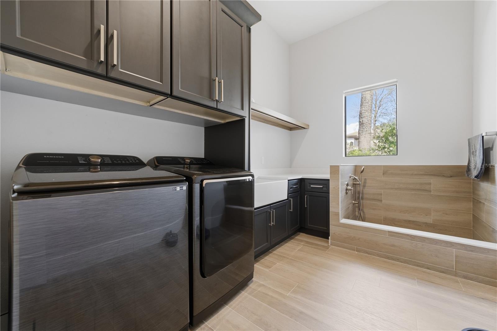 BELLA COLLINA SUB - Residential