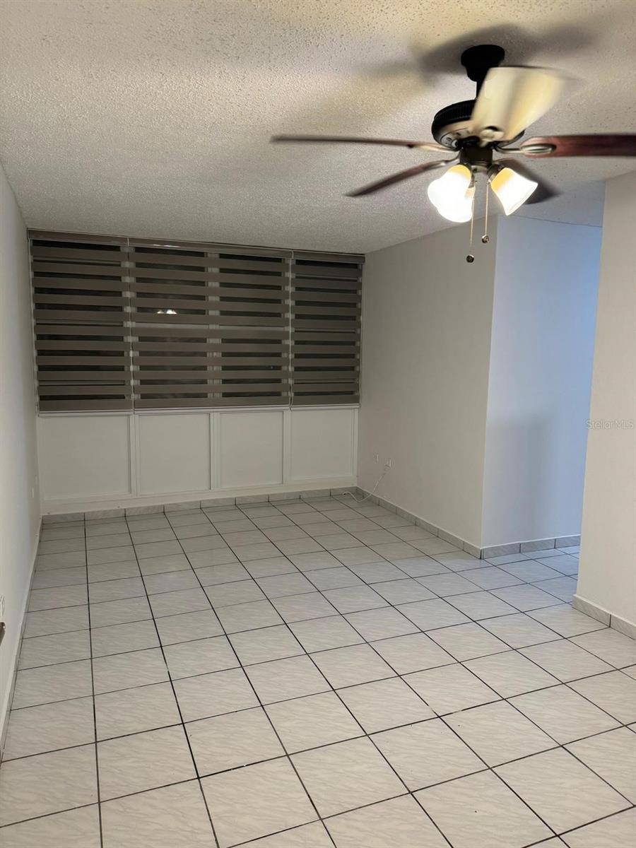 PUERTA DEL SOL - Residential Lease