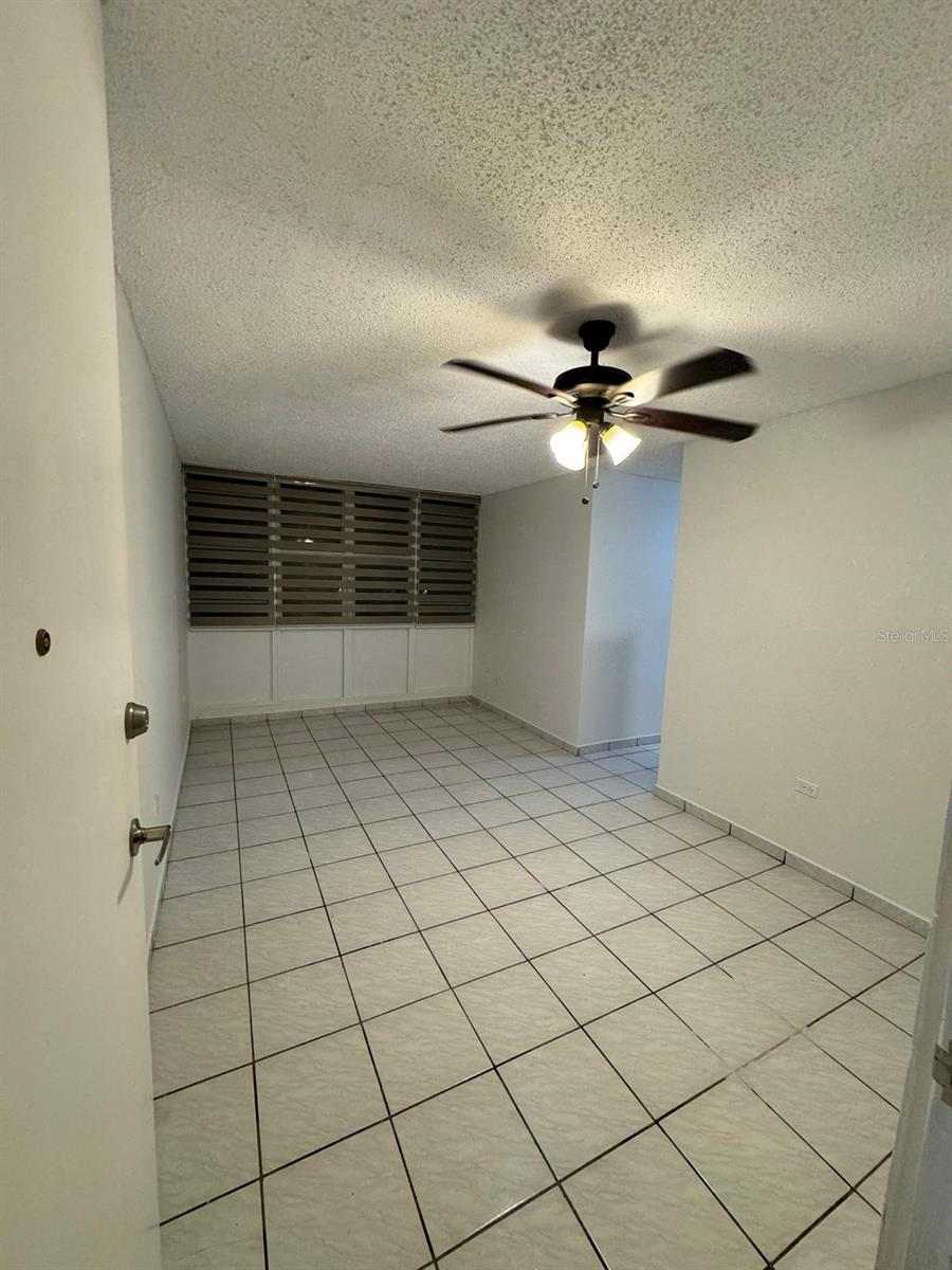 PUERTA DEL SOL - Residential Lease