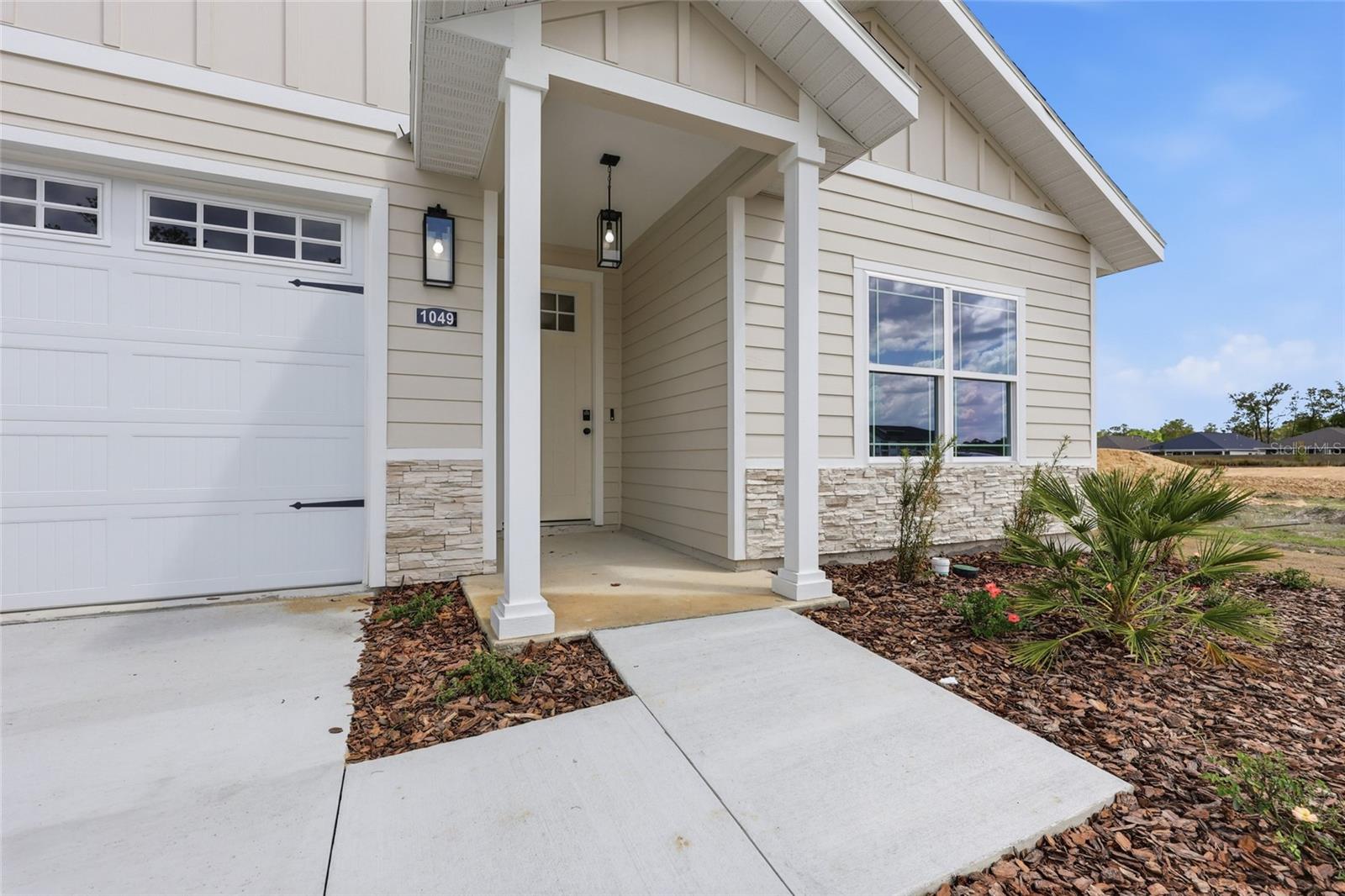 GRAND OAKS - Residential