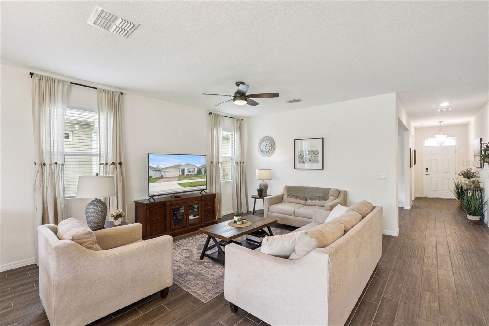 PALMS/SERENOA PH 3 - Residential