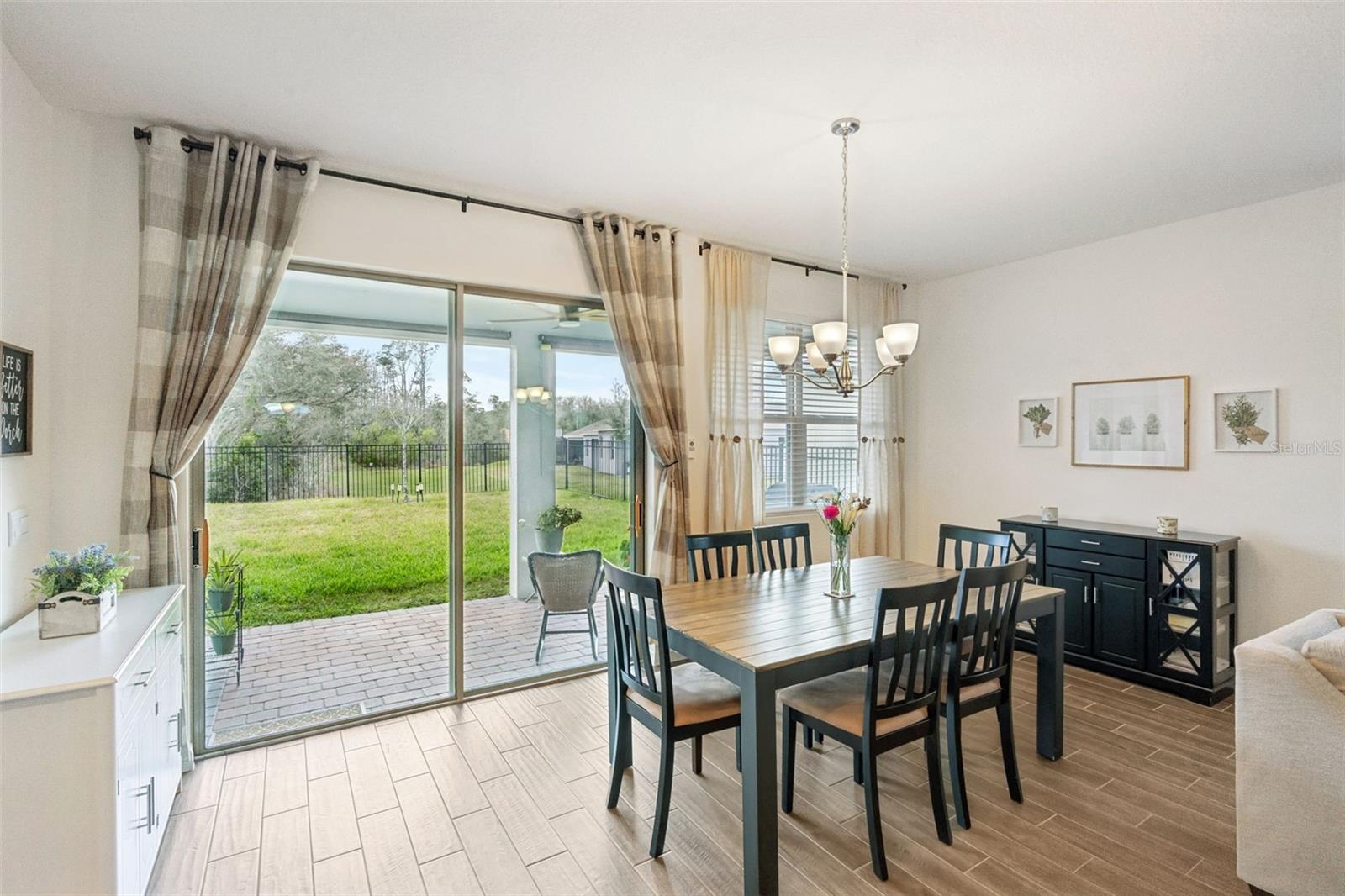 PALMS/SERENOA PH 3 - Residential