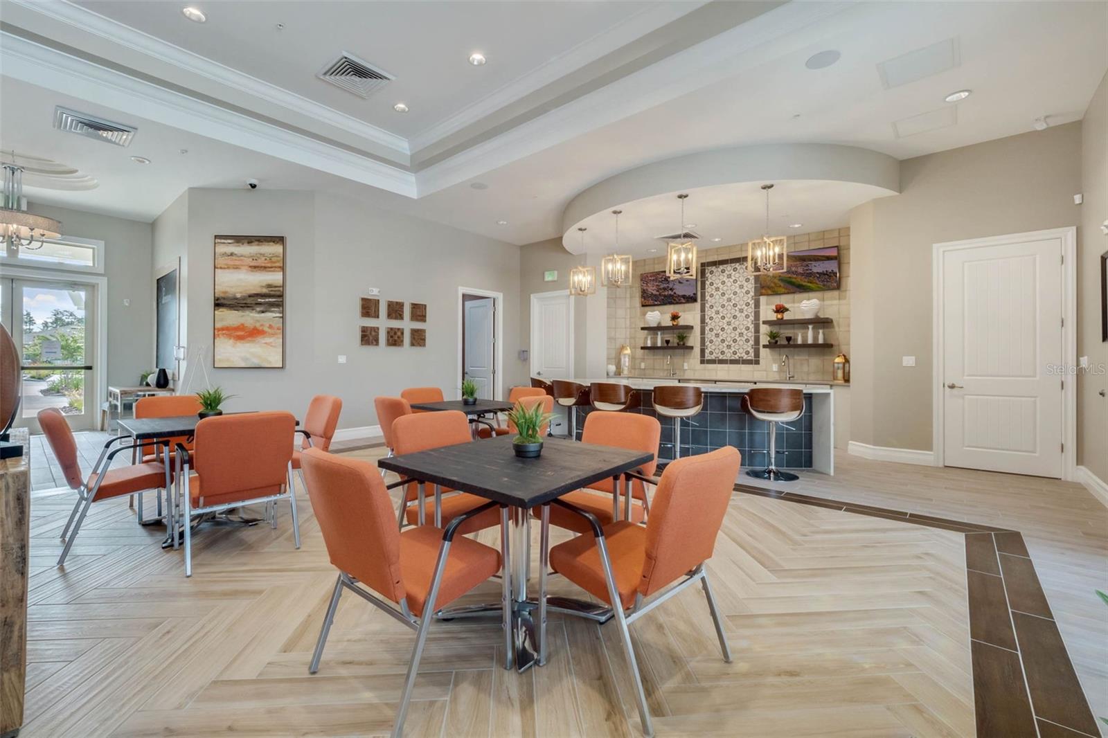 PALMS/SERENOA PH 3 - Residential