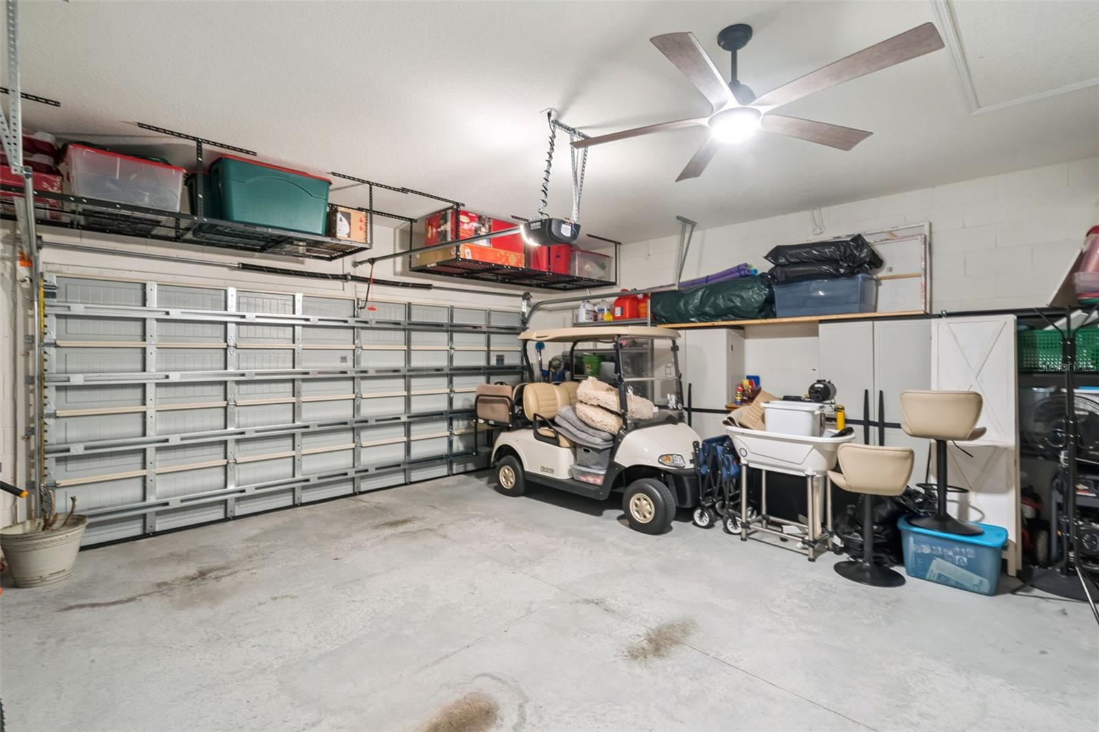 PALMS/SERENOA PH 3 - Residential