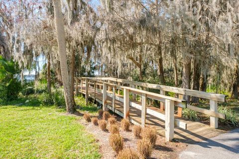 A home in PALM HARBOR