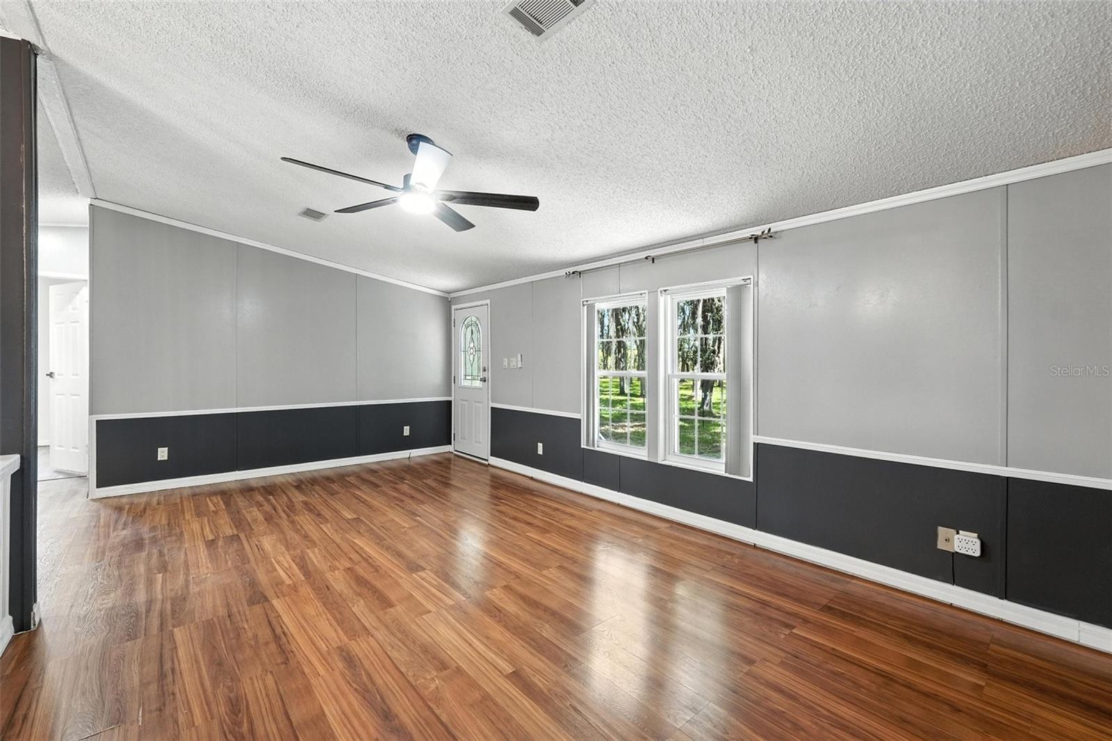 GROVELAND FARMS 09-23-25 - Residential Lease