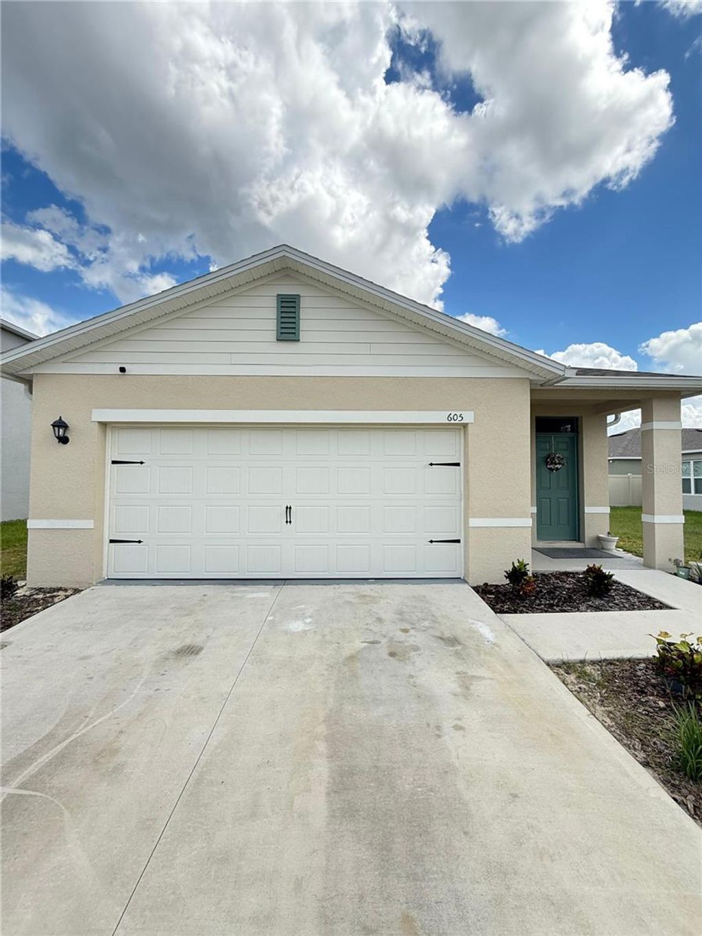 Photo of 605 Park Place Boulevard, Davenport, FL 33837 (MLS # O6384355)