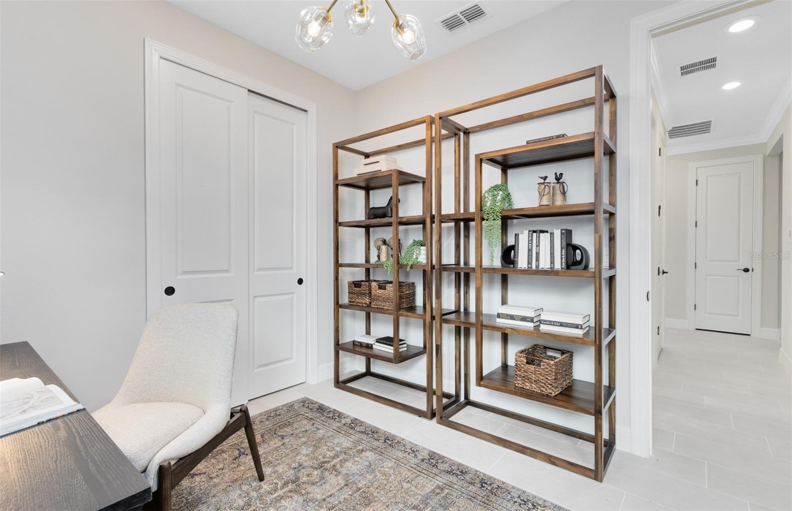 PARKSIDE TRAILS - Residential