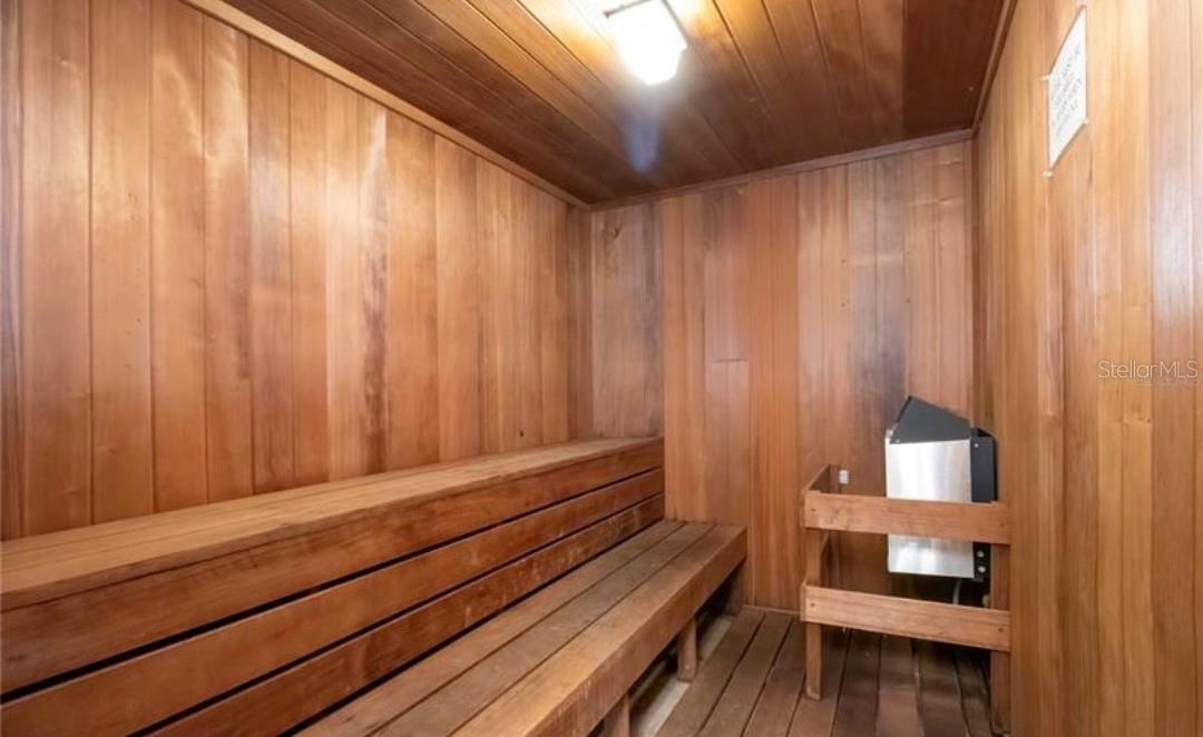 VILLAGE PLAZA SEC 7 - Residential