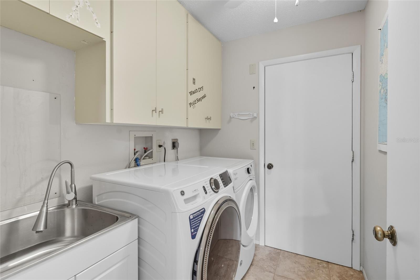 VILLAGE PLAZA SEC 7 - Residential