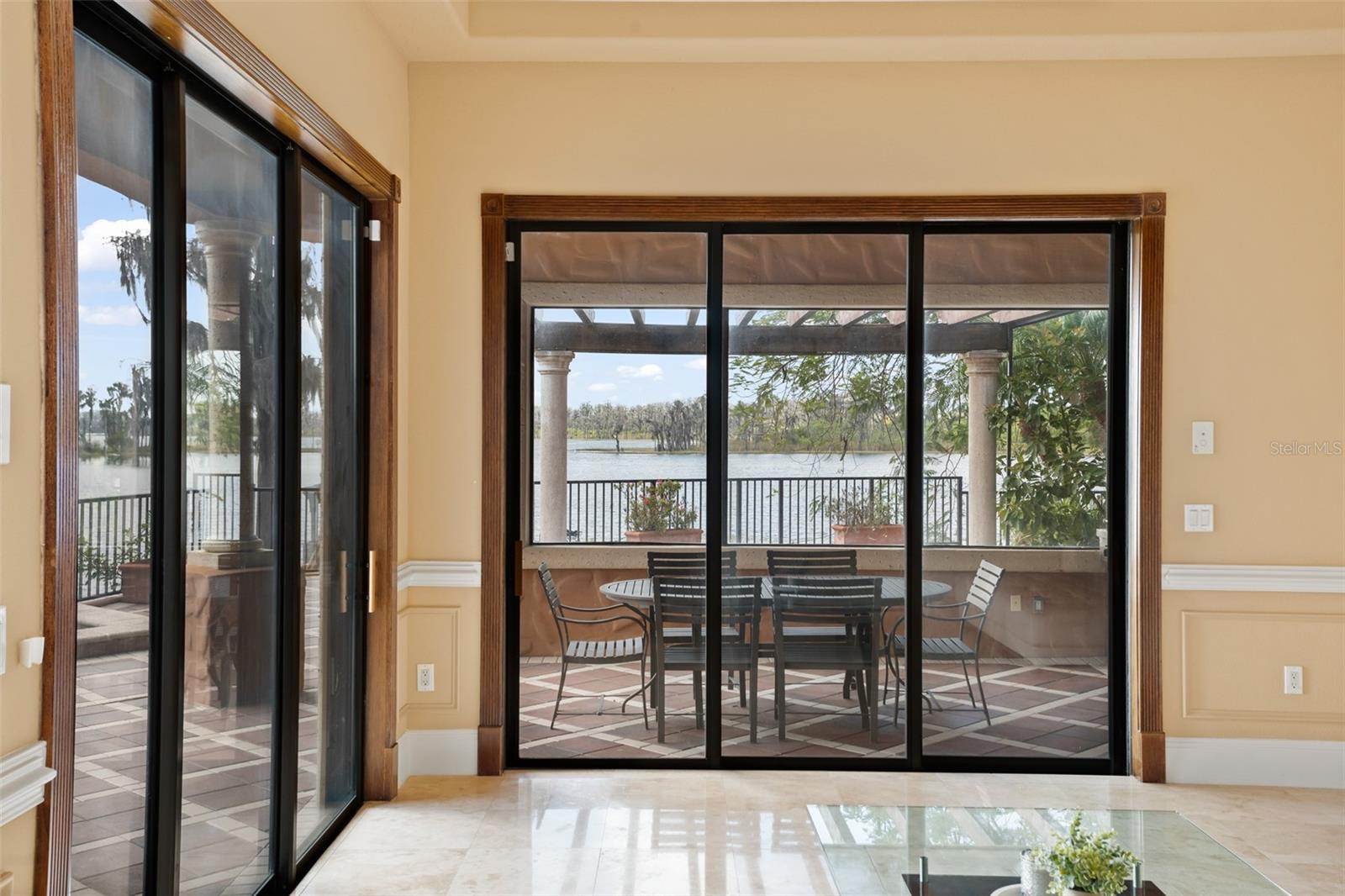 EMERSON POINTE - Residential