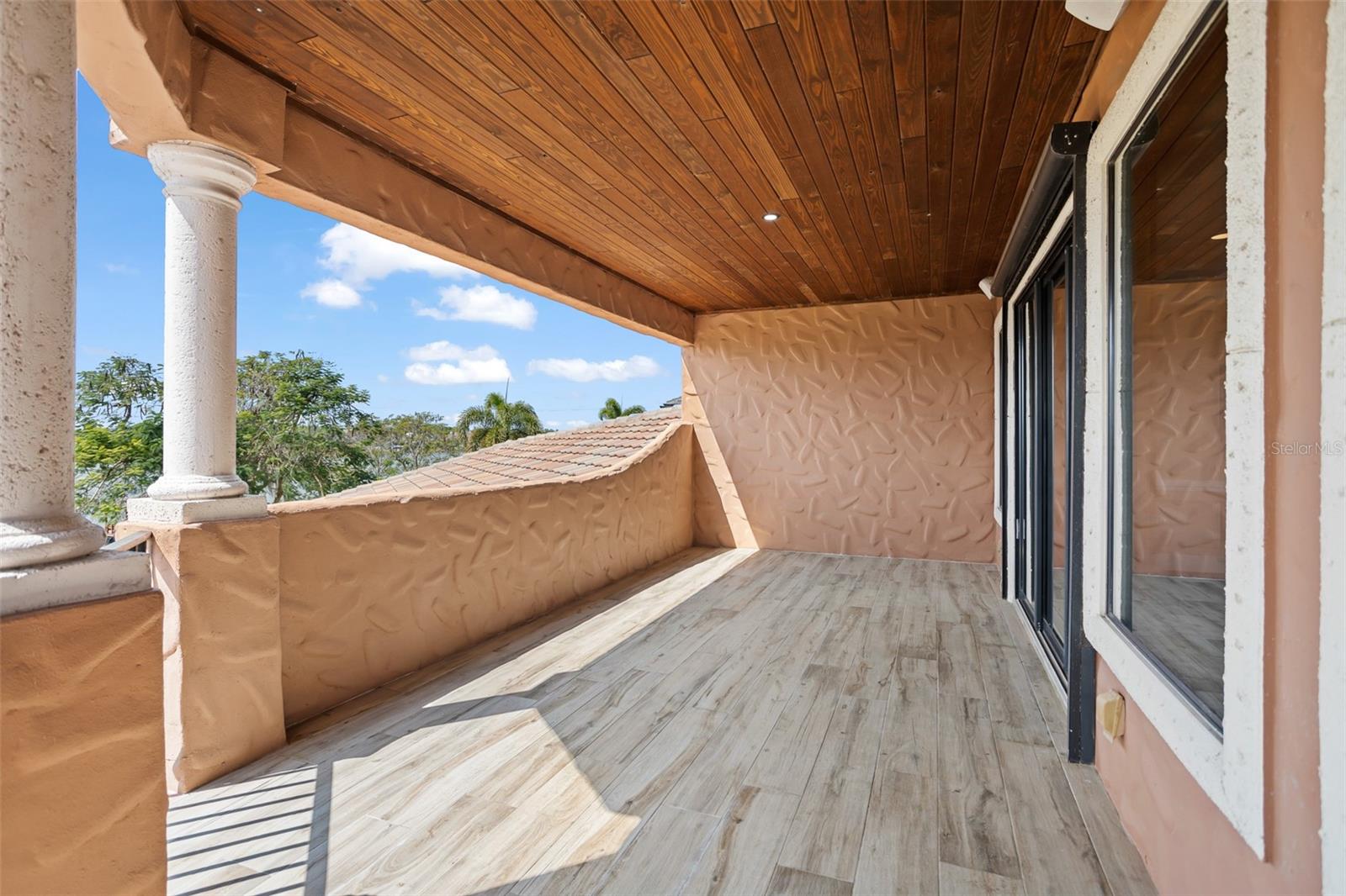 EMERSON POINTE - Residential