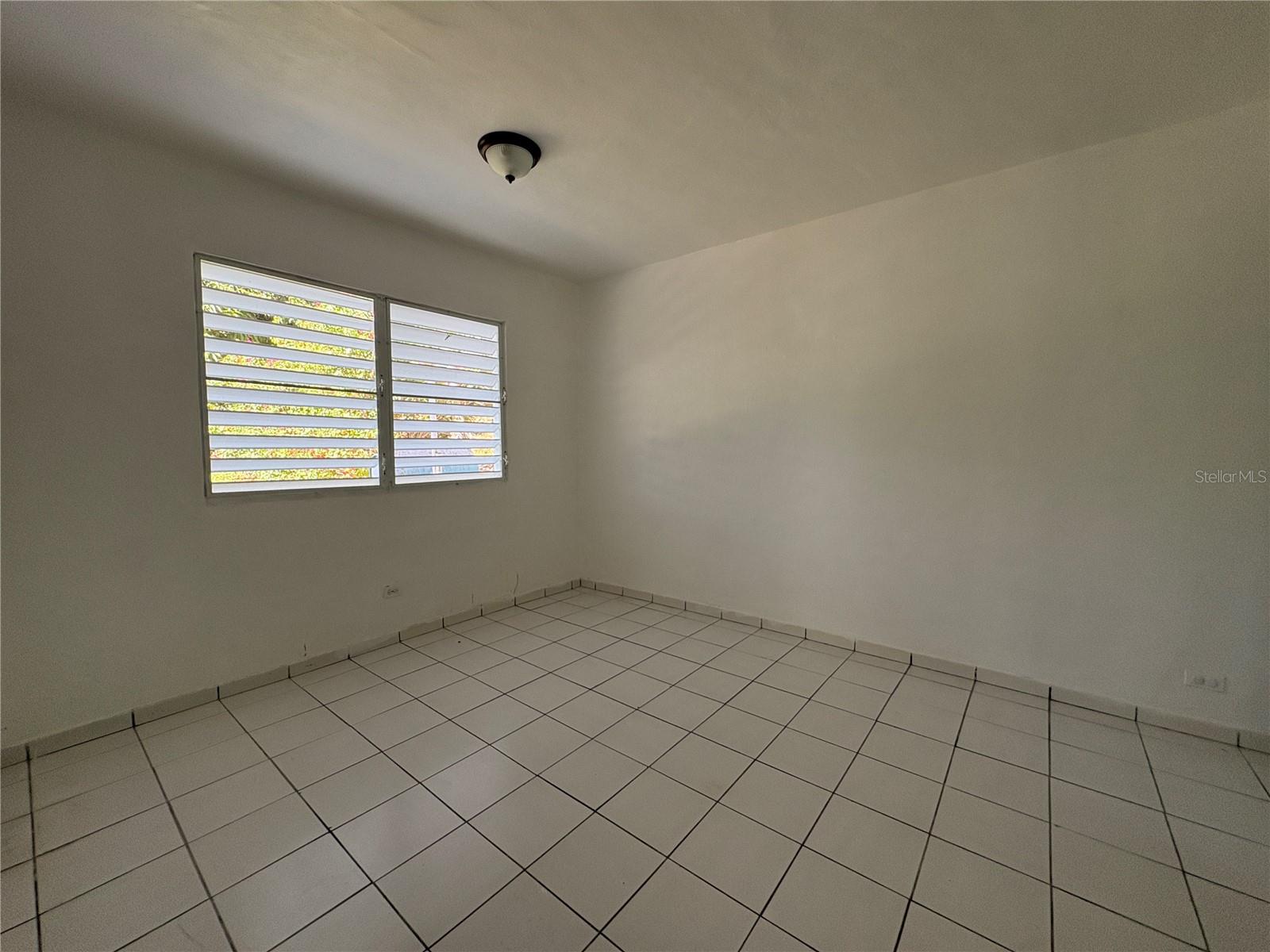 QUEBRADA FAJARDO - Residential Lease