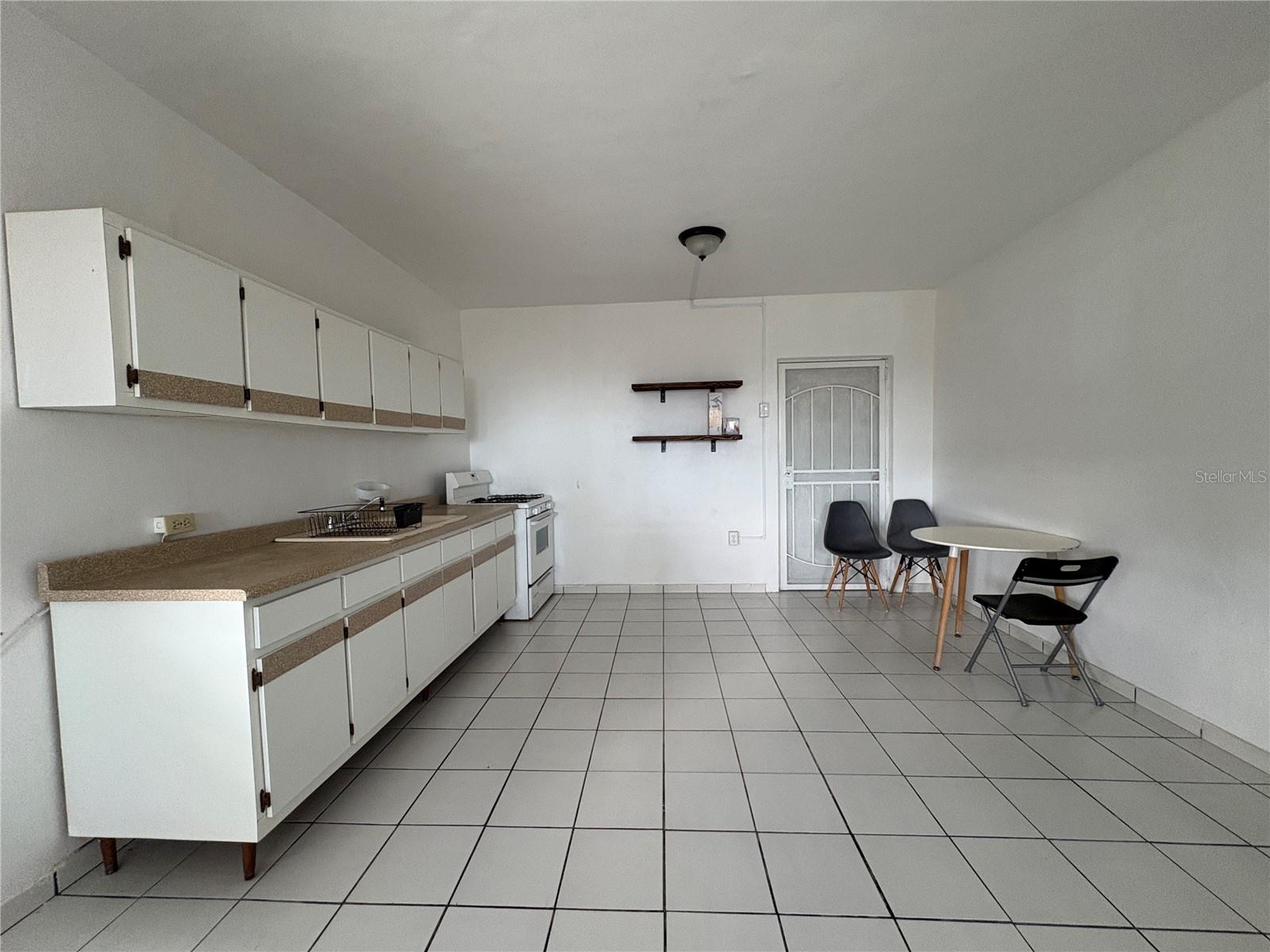 QUEBRADA FAJARDO - Residential Lease