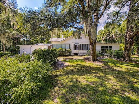 A home in ALTAMONTE SPRINGS
