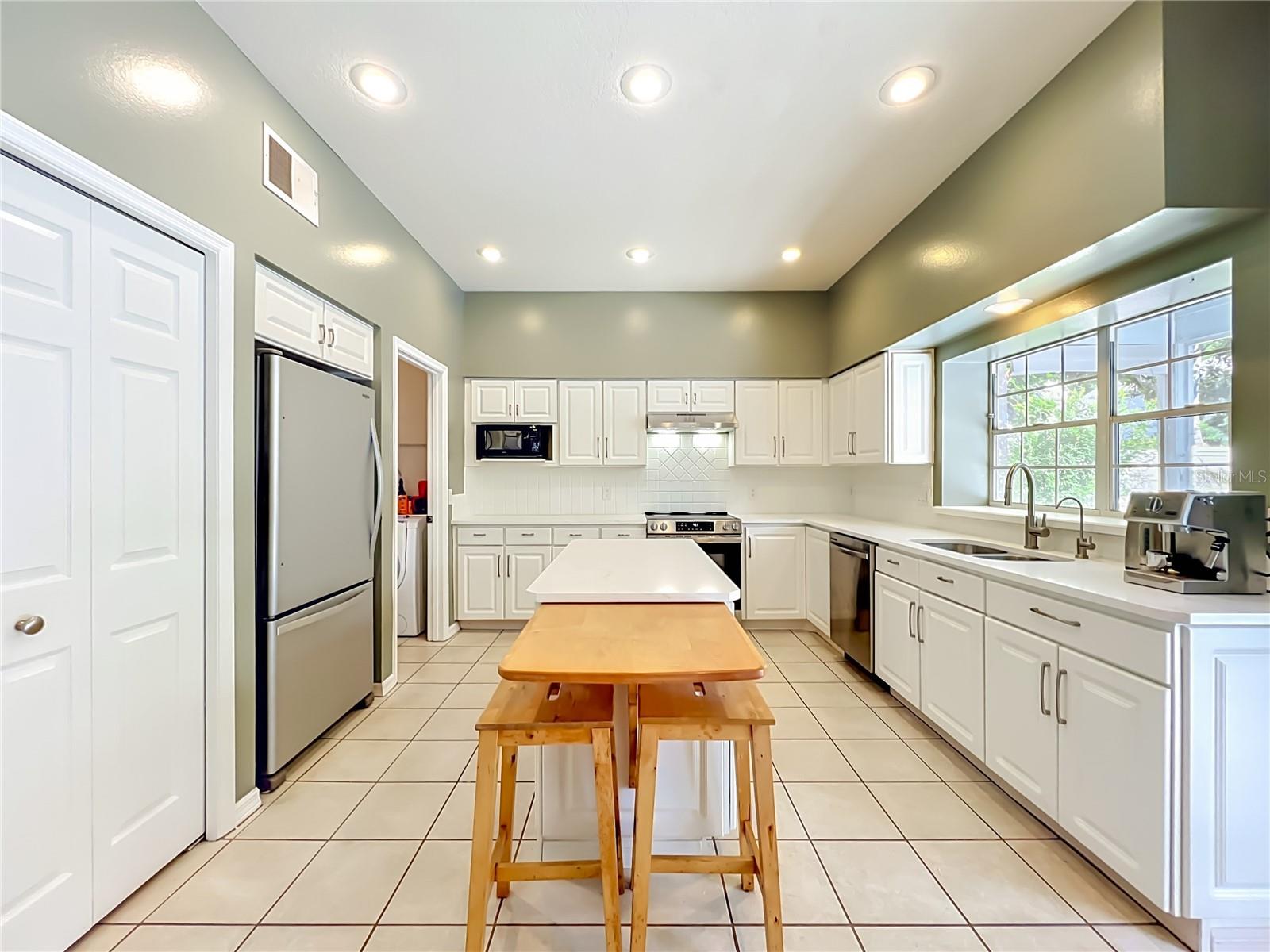 1348 OLYMPIA PARK CIRCLE
