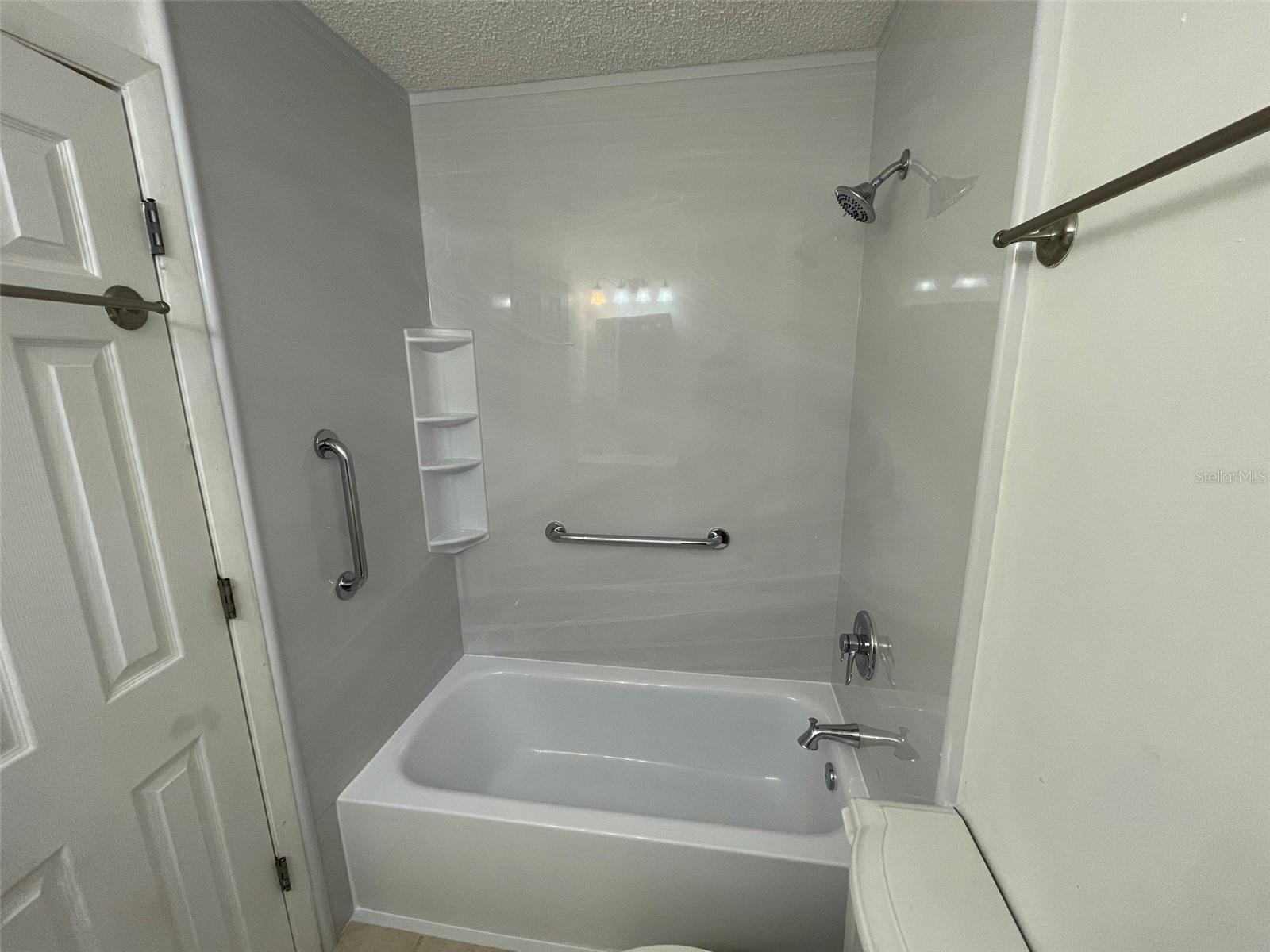 NAVIGATORS REST - Residential Lease