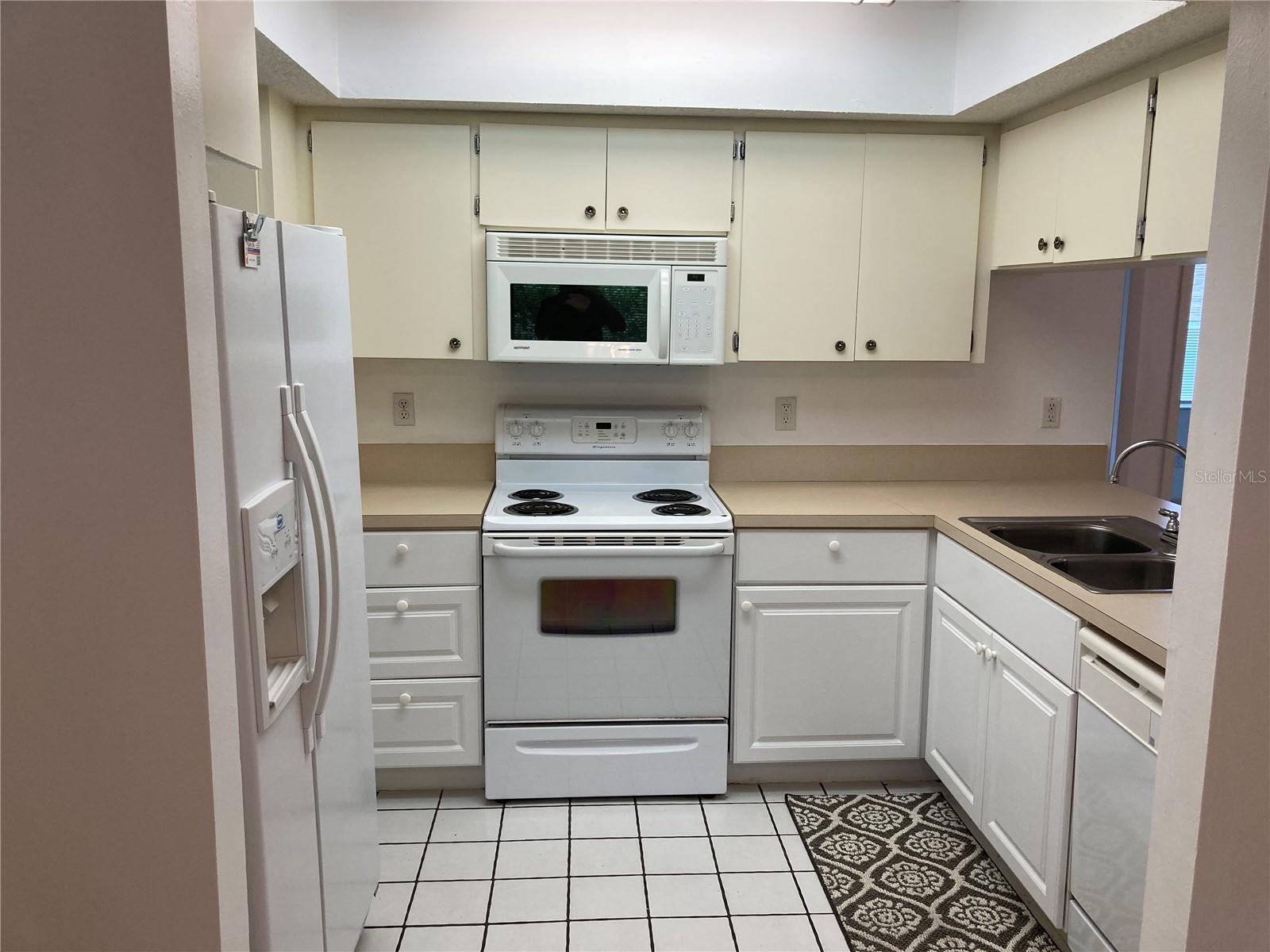 NAVIGATORS REST - Residential Lease