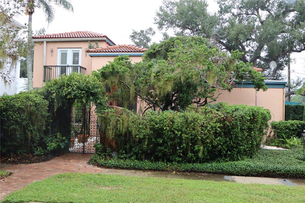 Photo of 1630 Bonita Lane, Sarasota, FL 34239 (MLS # TB8556865)