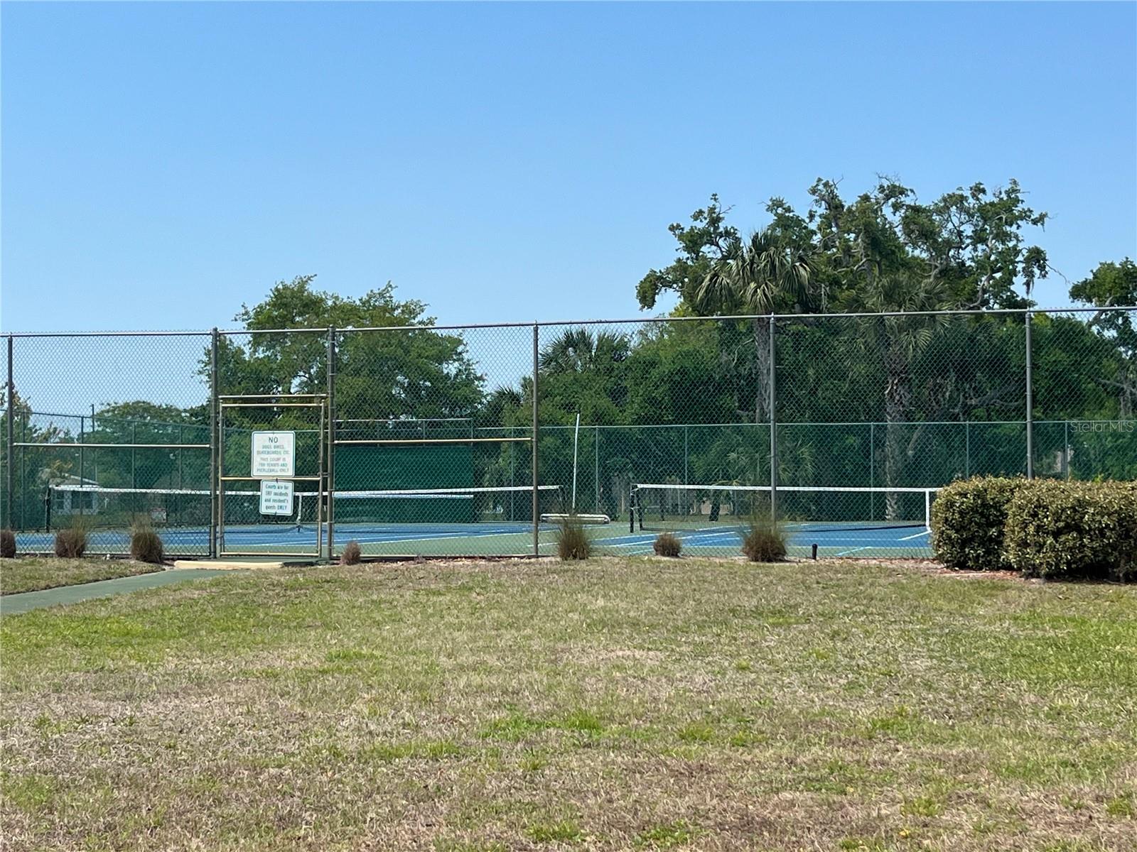 PARADISE POINTE WEST GR 03 - Residential