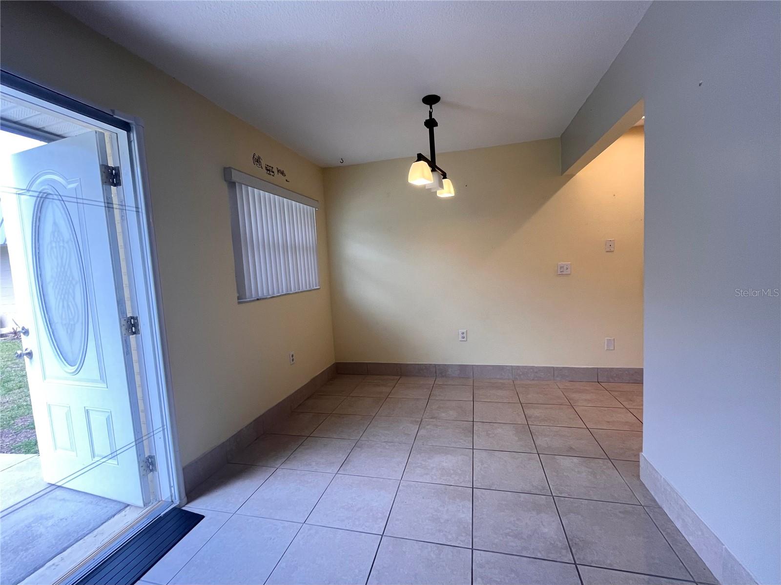 PARADISE POINTE WEST GR 03 - Residential