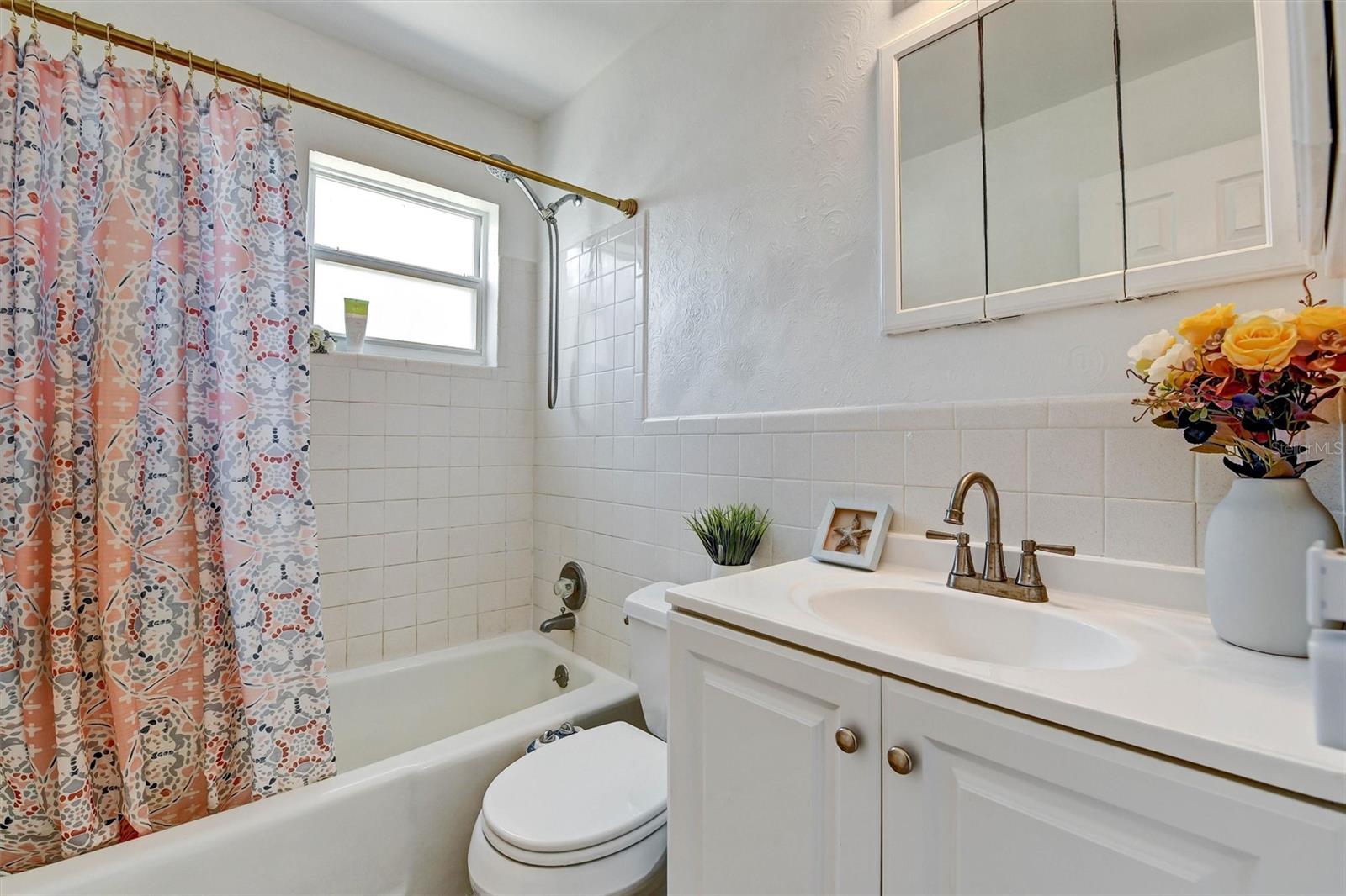 FLOR A MAR SEC 15A - Residential