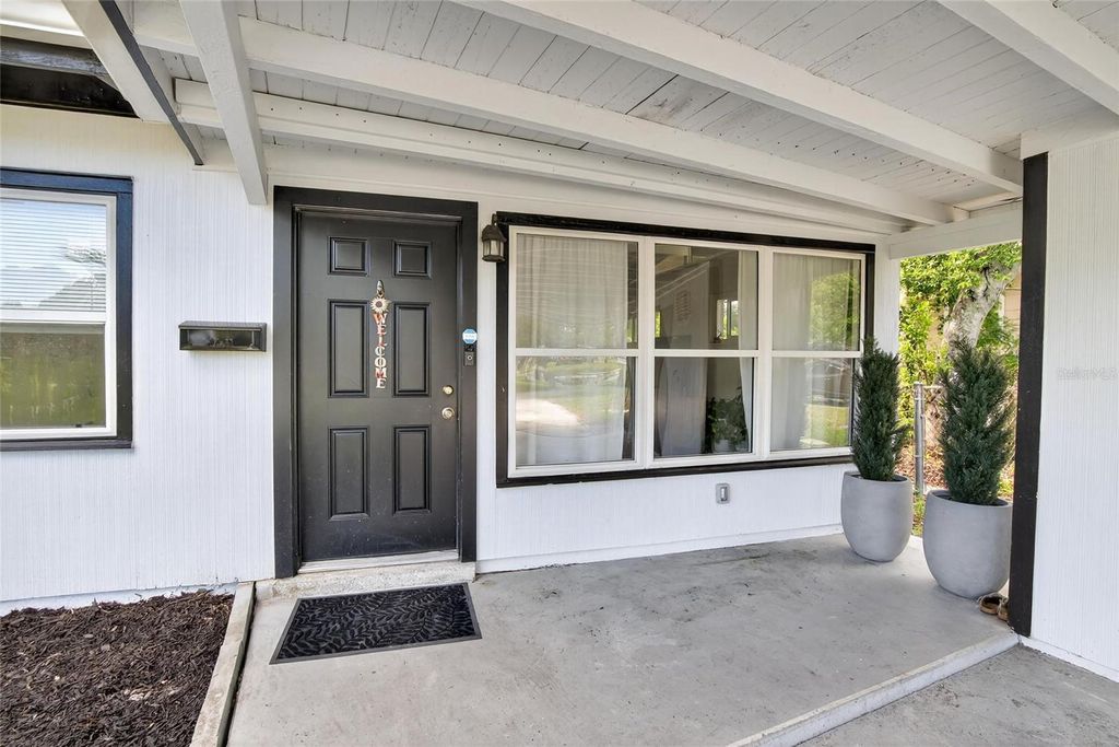 Photo of 764 62nd Place S, St Petersburg, FL 33705 (MLS # TB8441068)