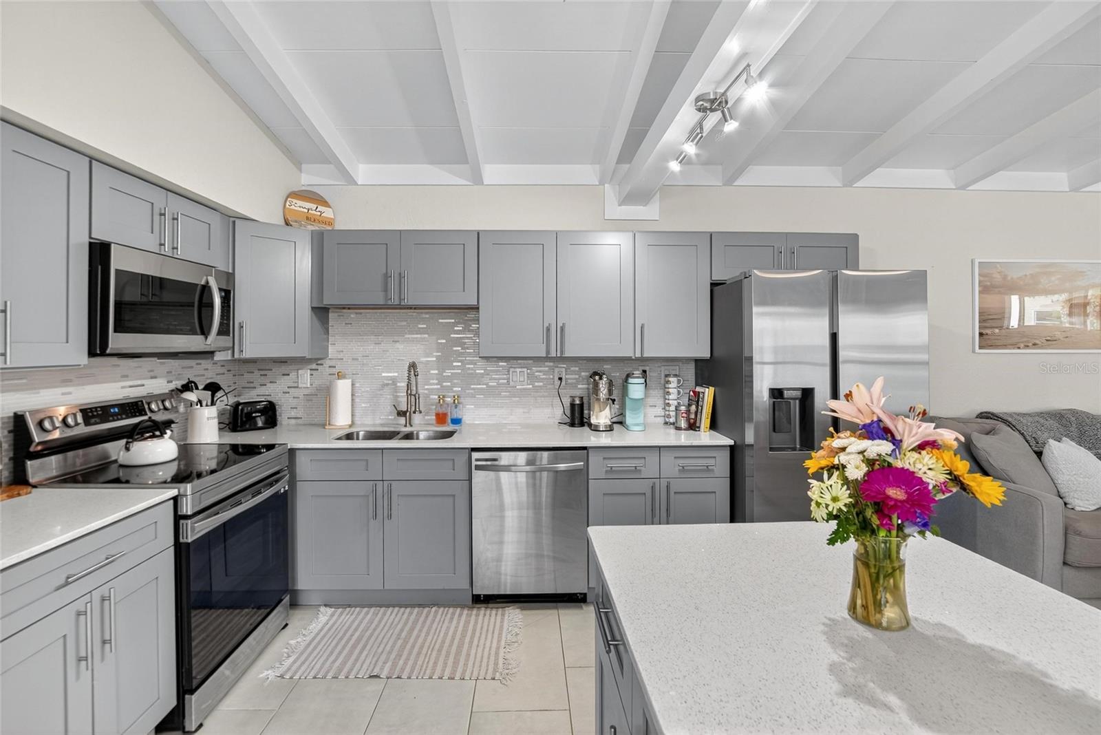 BAY VISTA PARK REP 1ST ADD - Residential