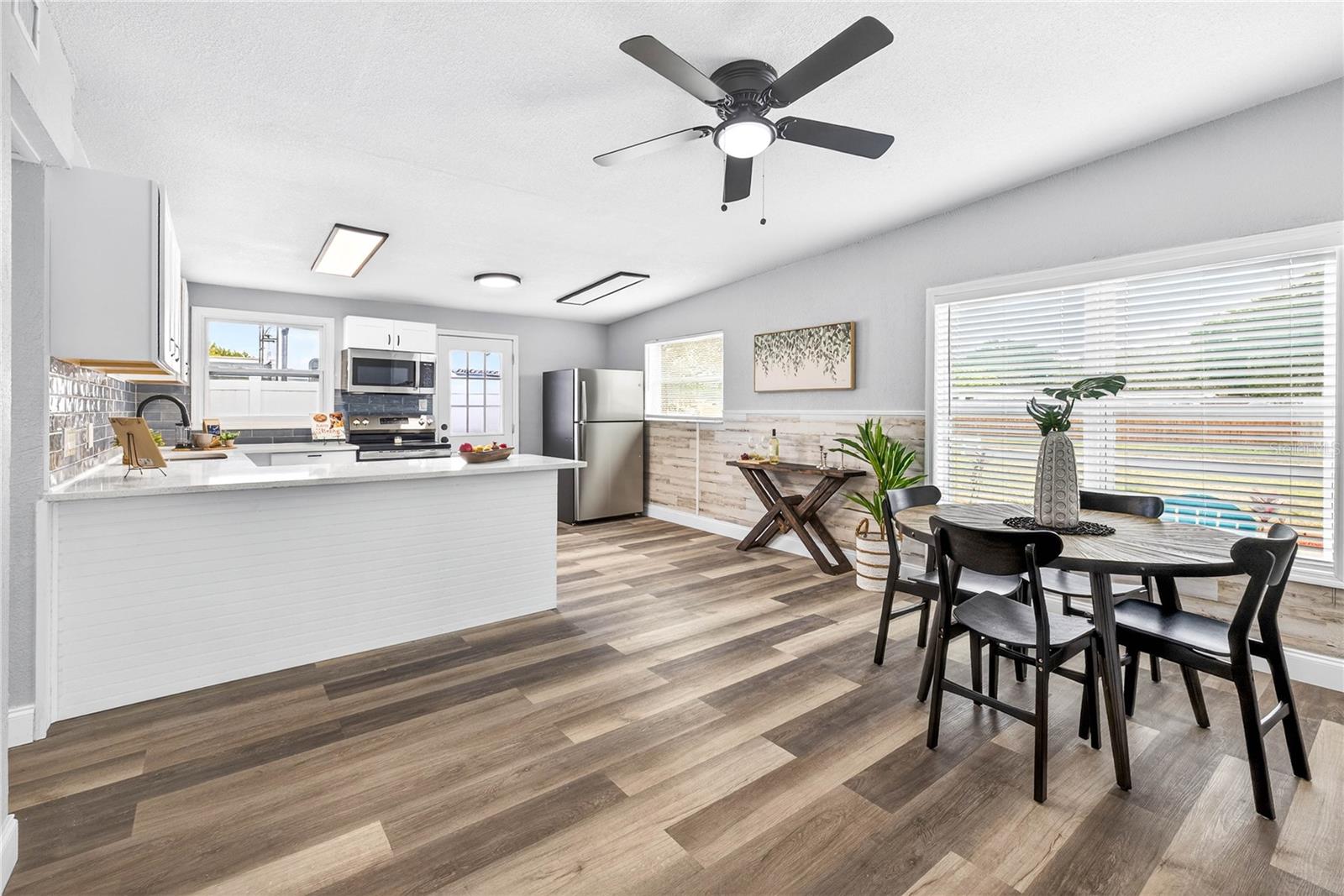 CRESTRIDGE 2ND ADD - Residential