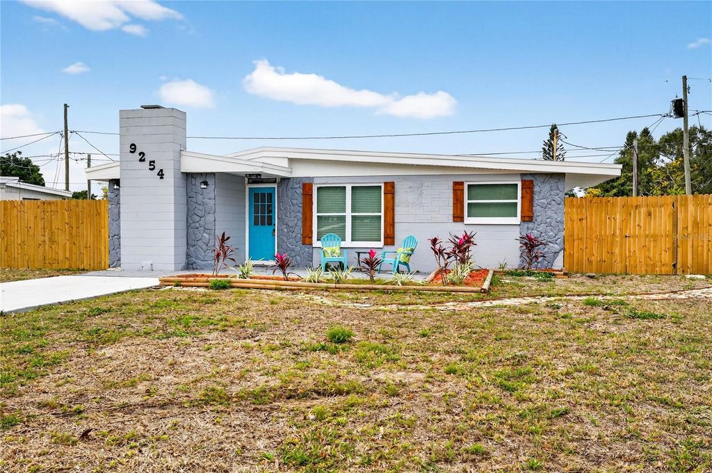 Photo of 9254 86th Street, Seminole, FL 33777 (MLS # W7881891)