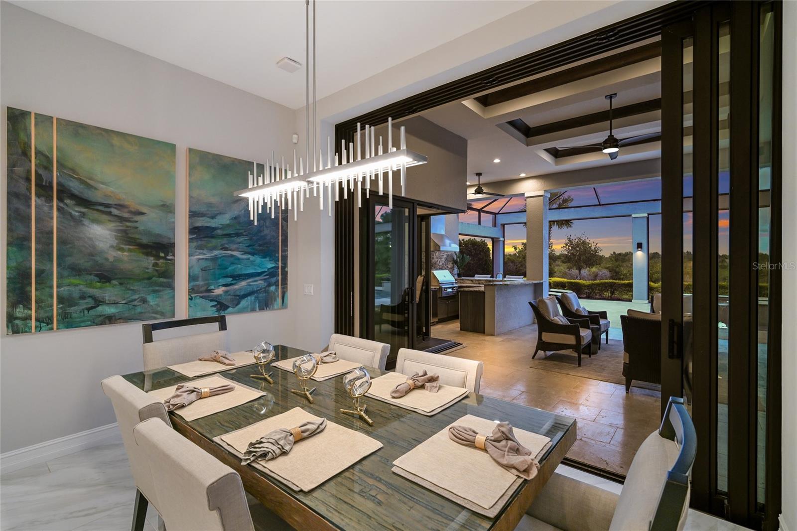 LAKE CLUB - Residential