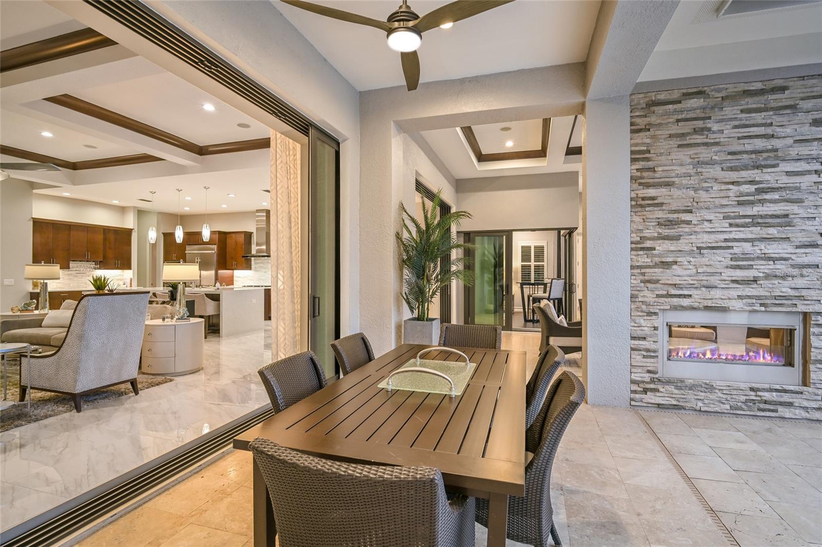 LAKE CLUB - Residential