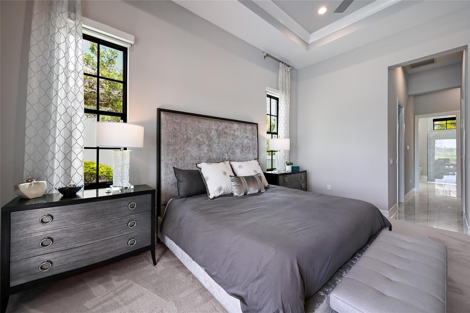 LAKE CLUB - Residential