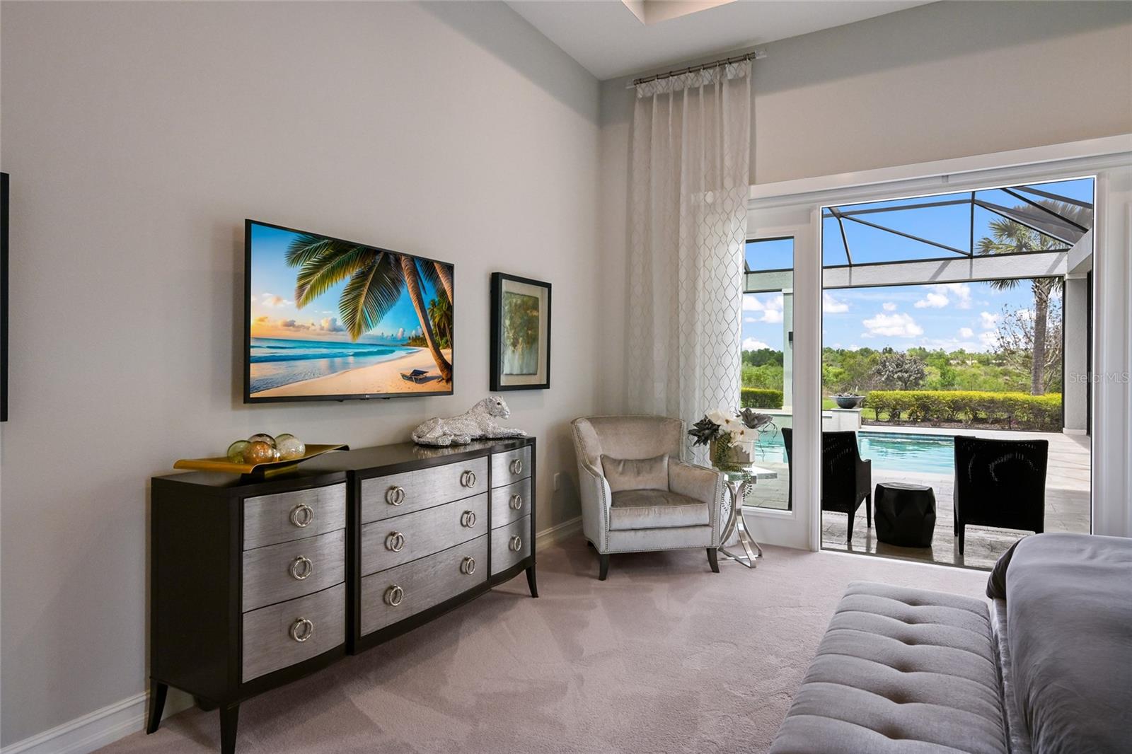 LAKE CLUB - Residential