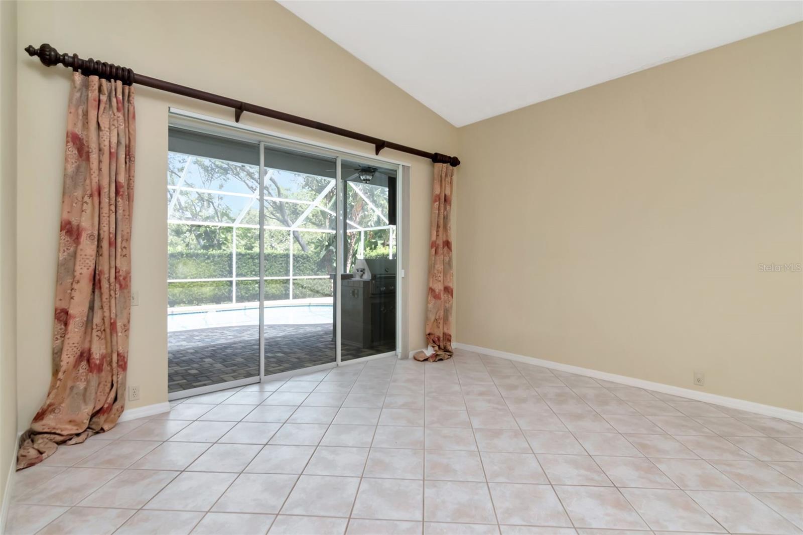 HOMESTEAD OAKS SUB - Residential