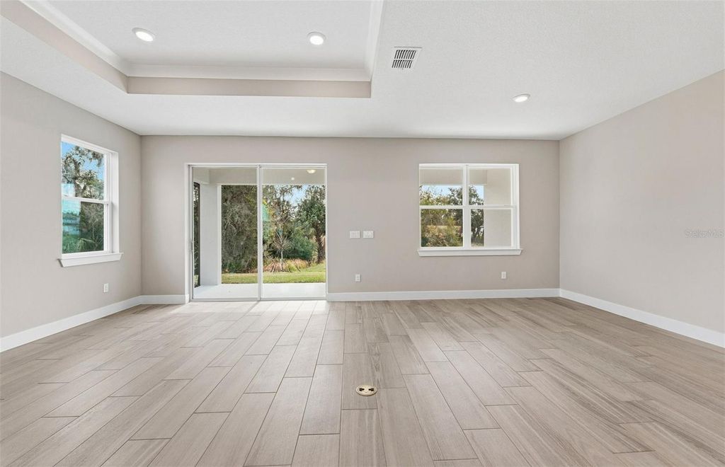 Photo of 37380 Clinch Circle, Zephyrhills, FL 33540 (MLS # TB8453877)