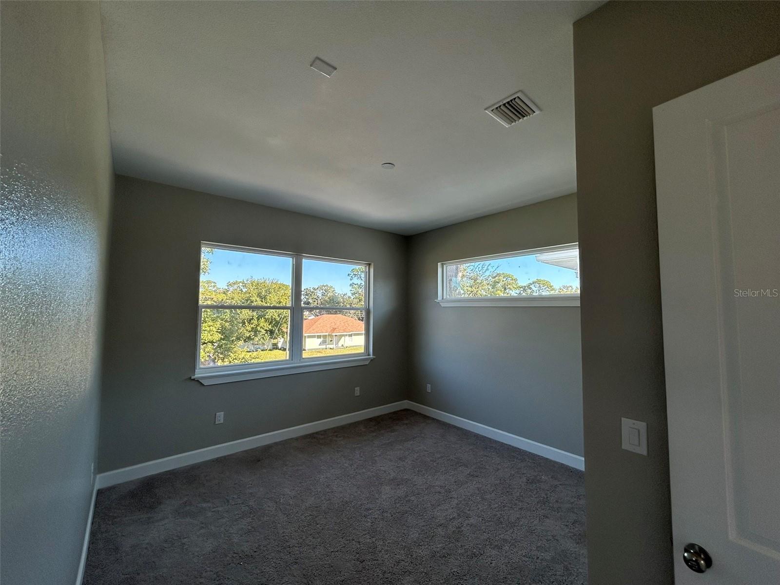 EUCLID MANOR - Residential